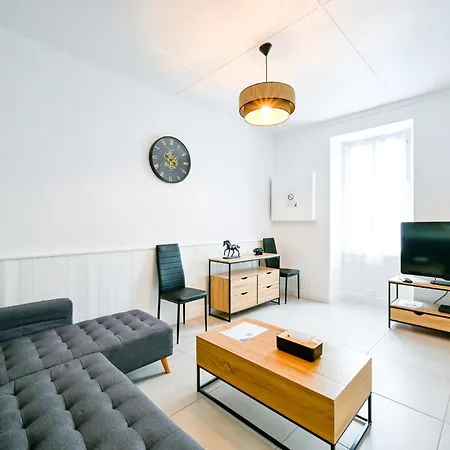 Tranquiloue - Grande Maison A 3min Du Puydufou !