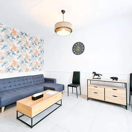 Casa vacanze Tranquiloue - Grande Maison à 3min Du Puydufou ! *